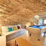 De Prestige Dans Un Fort, Jacuzzi, 8 Pers Villa