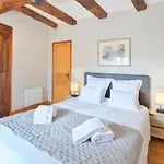 De Prestige Dans Un Fort, Jacuzzi, 8 Pers Villa Leynhac