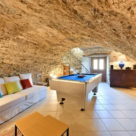 Βίλα De Prestige Dans Un Fort, Jacuzzi, 8 Pers *